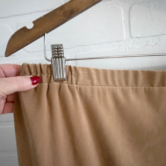 Vintage Y2K Midi Skirt Faux suede Brass studds Tan A line flowy Sz 16 Petite - Picture 3 of 10